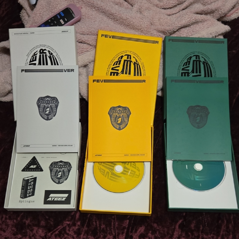 ATEEZ Fever Album Set